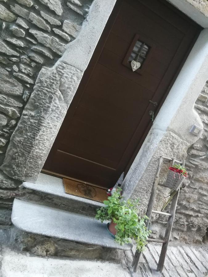 La Petite Maison Aosta Eksteriør bilde